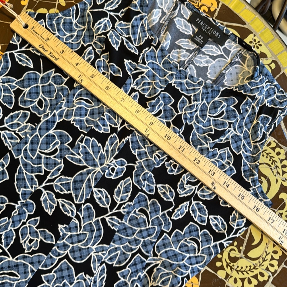 PERCEPTION PETITE EMBOSSED PRINT DRESS Sz:SP - Picture 5 of 8